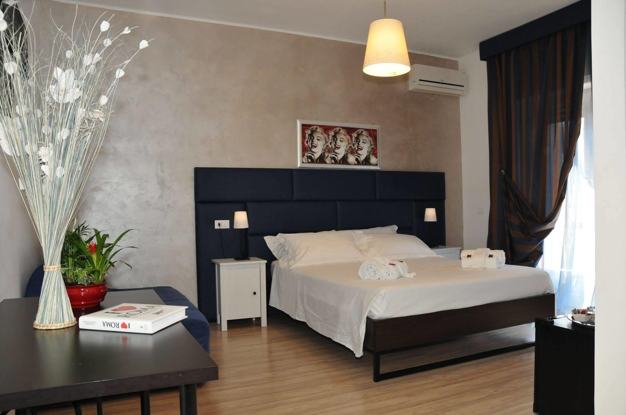 Check-Inn Rooms Ρώμη Εξωτερικό φωτογραφία